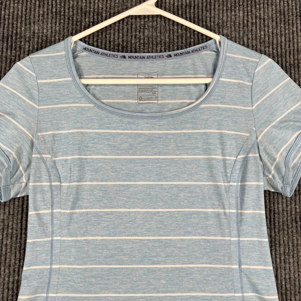 The North Face Shirt Womens Small Blue Striped Short Sleeve Outdoor Casual - Picture 2 of 10
